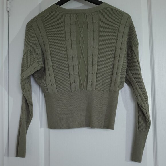COPY - Pink rose willow green cable knit wrap sweater size M - Picture 2 of 8